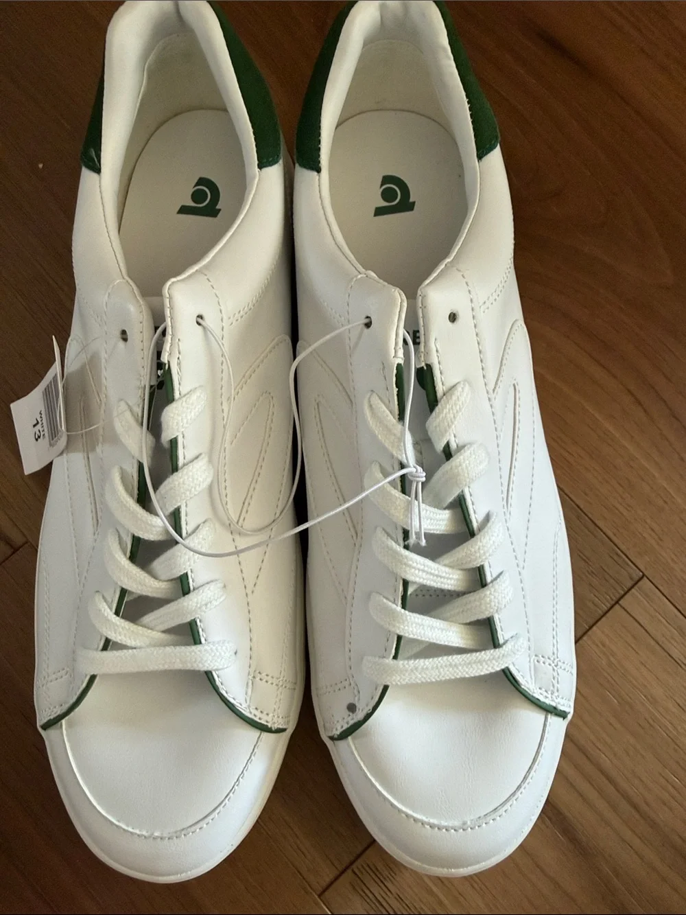 Tretorn white leather